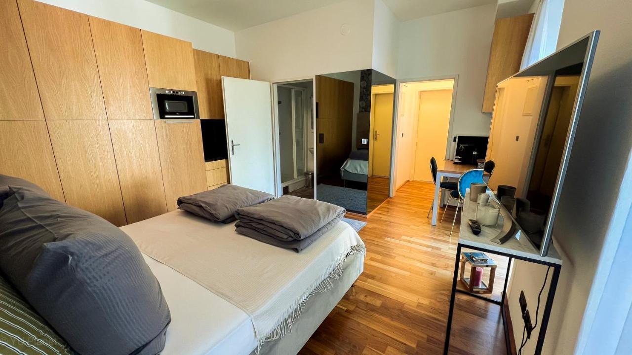 Apartment Triangle City Center Wien